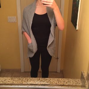 Grey Short Sleeve Knitted Cardigan